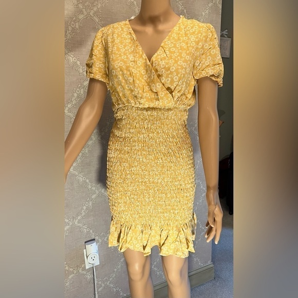 Urban Outfitters Dresses Urban Outfitters Lumiere NWT Orange Floral Smocked Mini - Picture 8 of 10